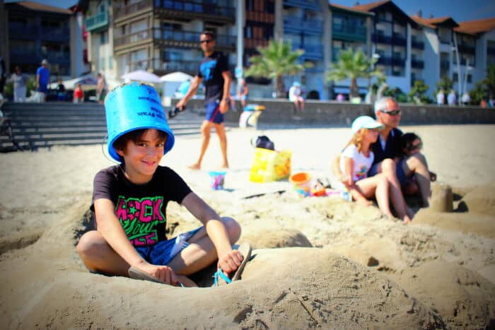 âteaux de sable sur la Grande Plage - Hendaye Tourisme