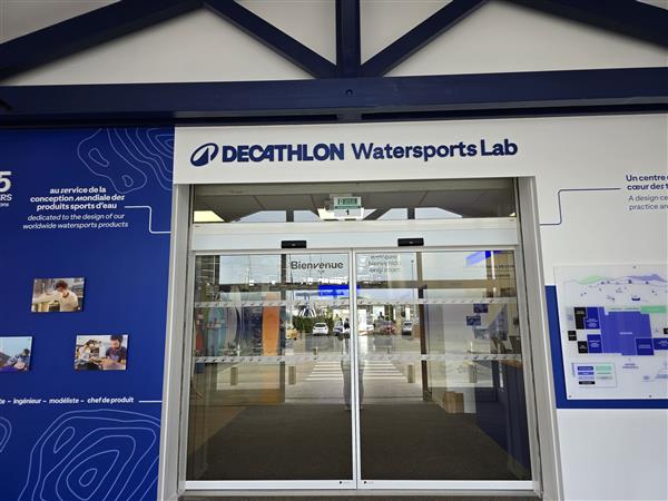 Visite Centre de conception mondial des sports nautiques - Decathlon