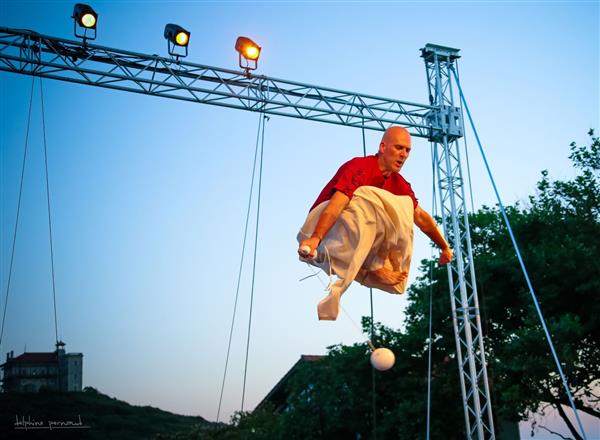 Spectacle Famille - La valise - Cie Ezec Le Floc'h